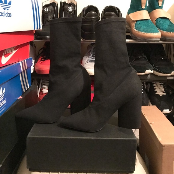 ❌ SOLD (sorry) ❌ YEEZY season 4 bat canvas boot - Picture 2 of 8